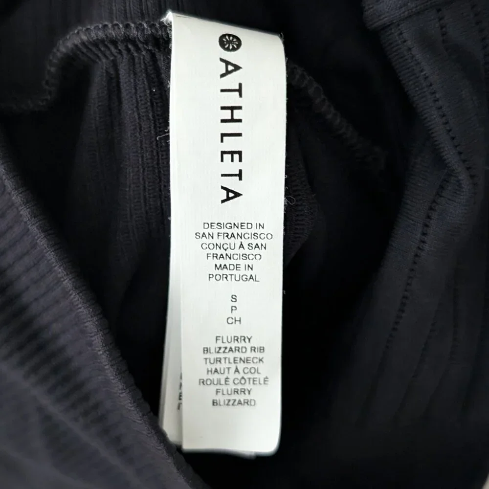 Athleta Flurry Blizzard Seamless Turtleneck, Black, Small - Picture 7 of 9